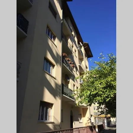 120 Mq. Nel Centro Storico Di Aosta